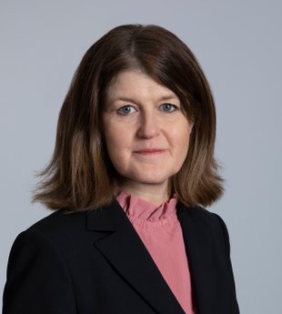 Profilbild av Catrin Dammert, Senior HR Adviser