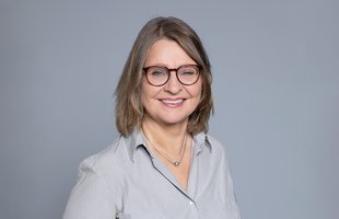 Profilbild av Helena Ahlsten, Senior Leadership och HR Adviser på AGERA HR