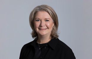 Profilbild av Sofia Linnarsson, Senior Leadership och HR Adviser på AGERA HR